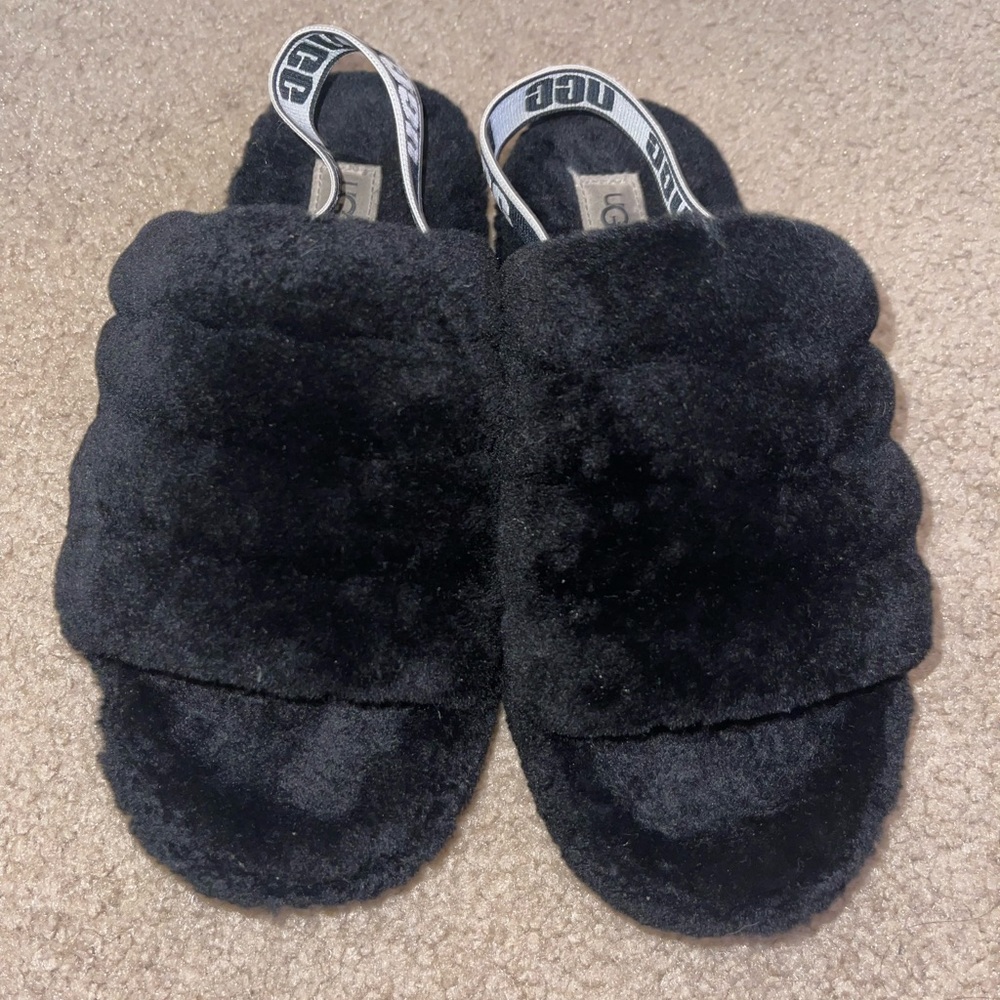 Ugg slides